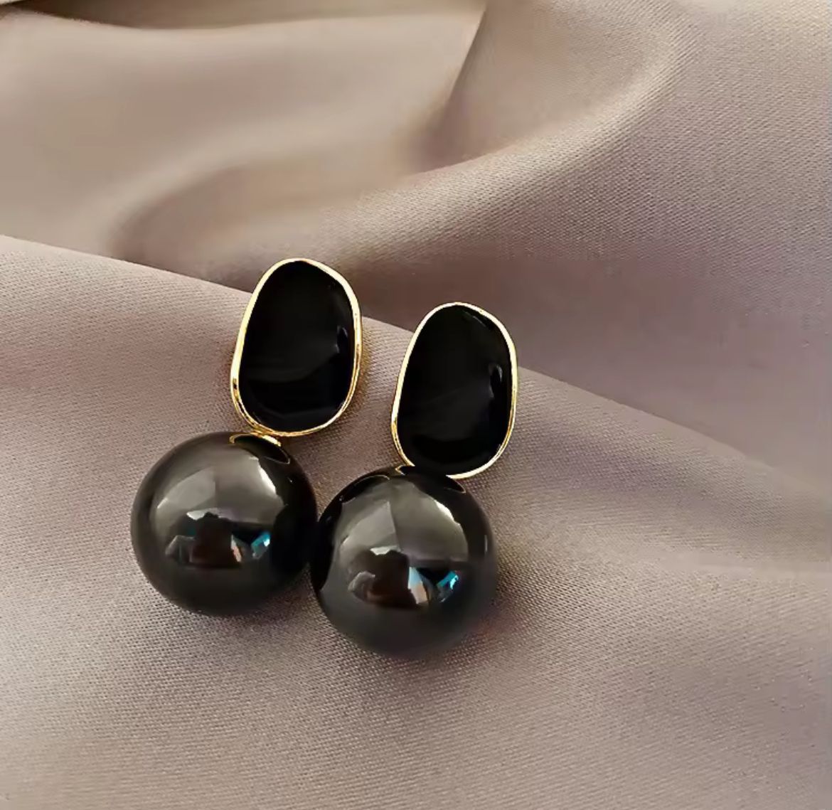Black Rock Drop Earrings